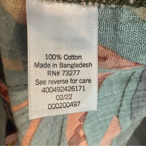 Tropical Print Button Front Short Sleeve Top - Picture 6 of 8